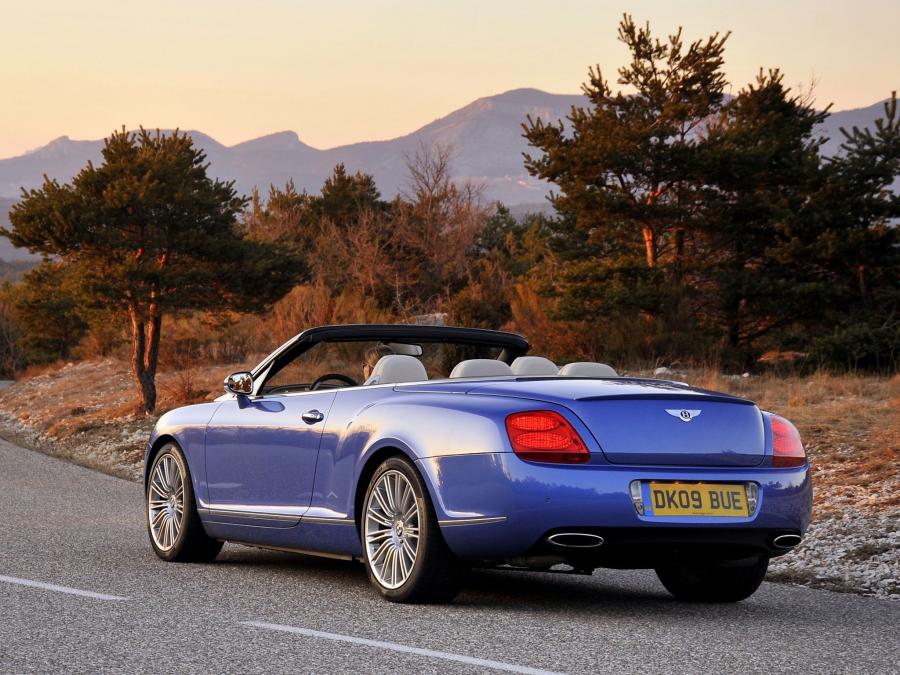  Bentley Continental GTC Speed 2009 года  (фото 27 из 44)